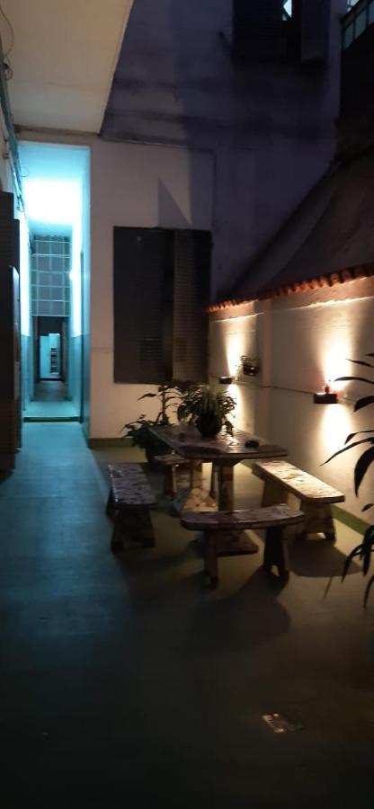 Hotel El Pibe ブエノスアイレス エクステリア 写真
