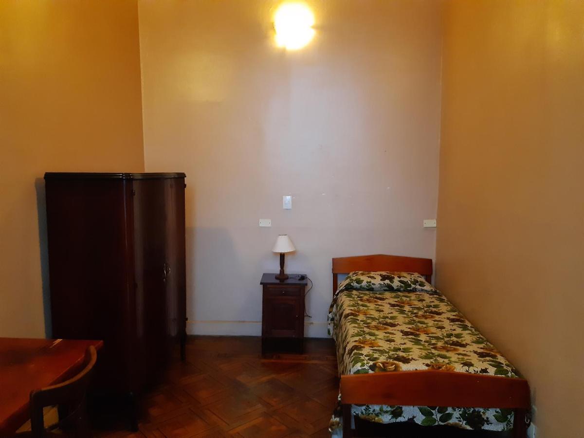 Hotel El Pibe ブエノスアイレス エクステリア 写真