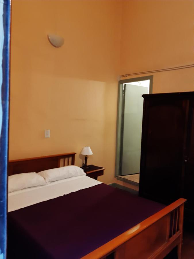 Hotel El Pibe ブエノスアイレス エクステリア 写真